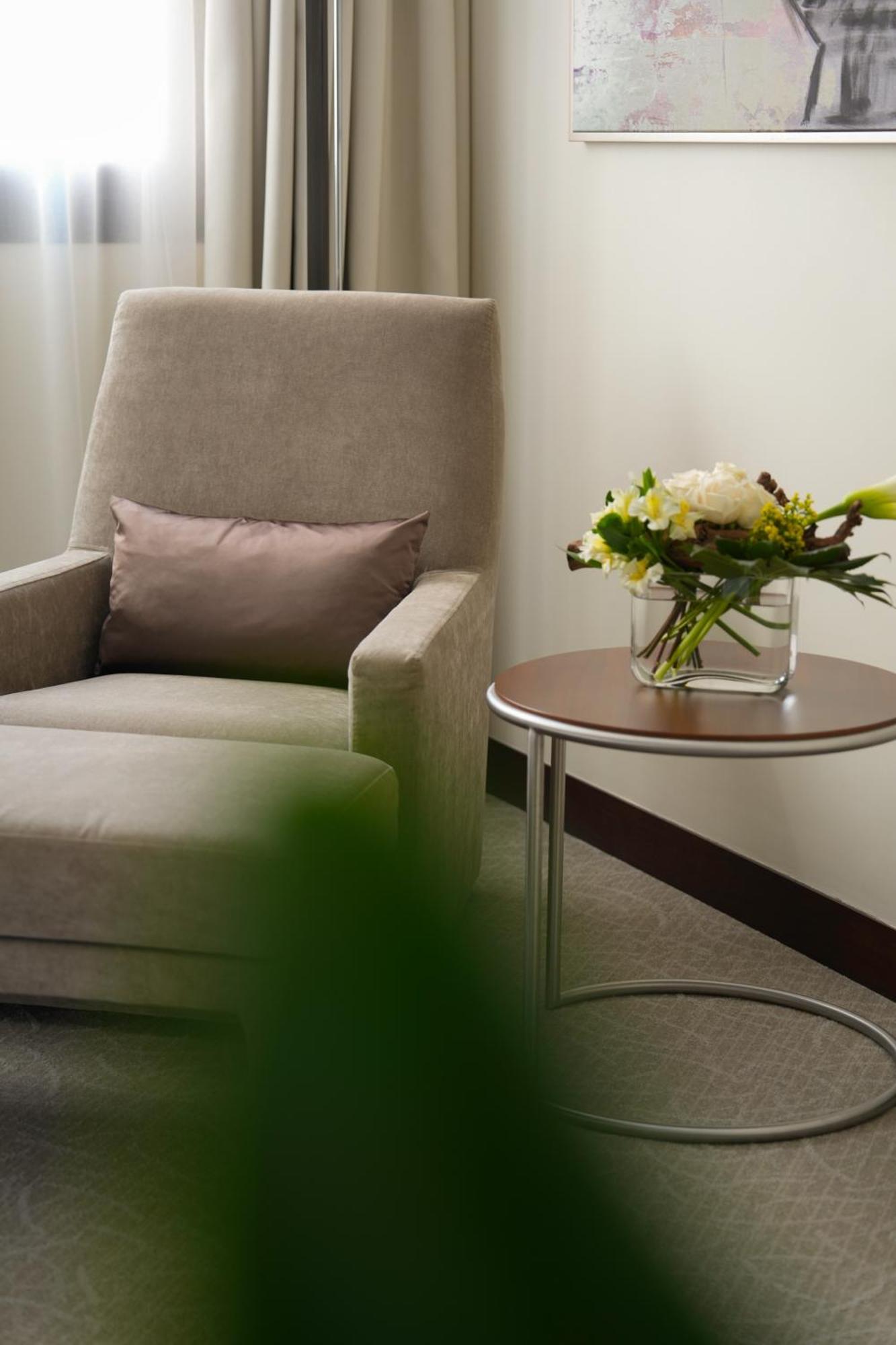 Intercontinental Hotels Doha Residences Exterior foto